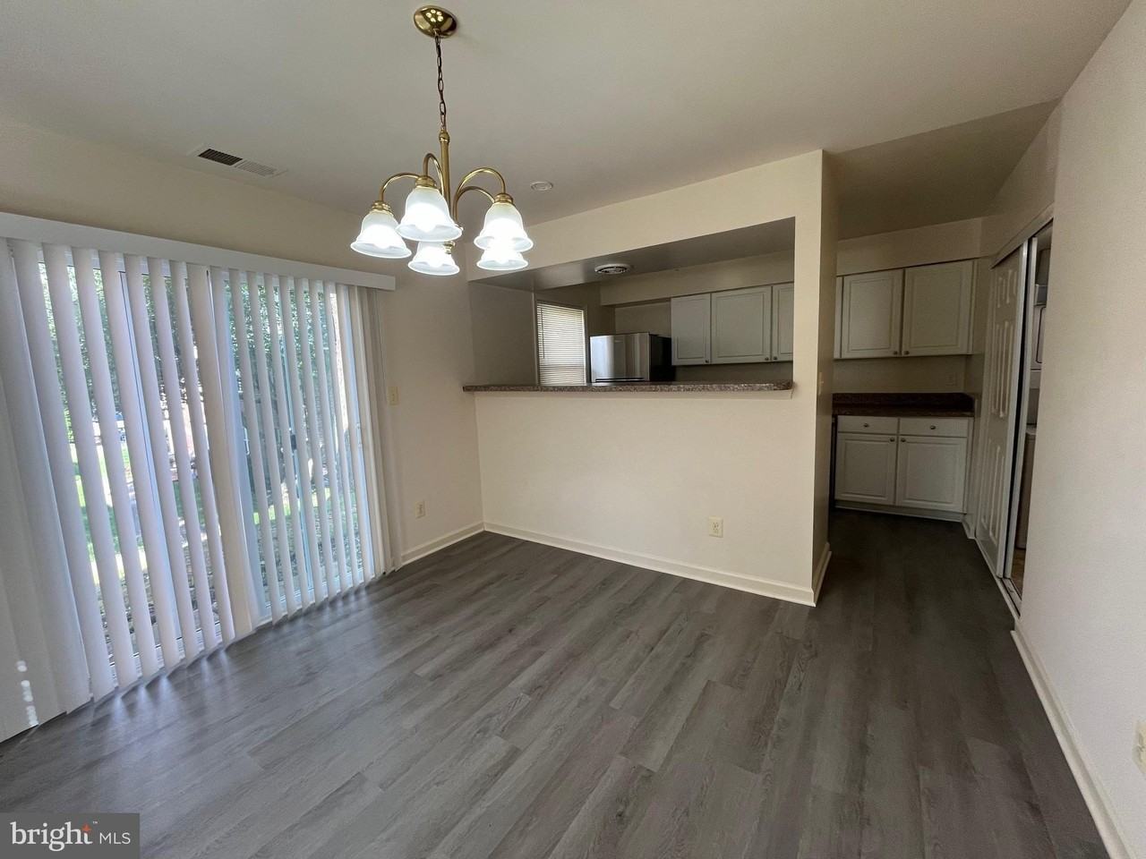 9639 Hagel Cir #28C - Photo 5 of 22