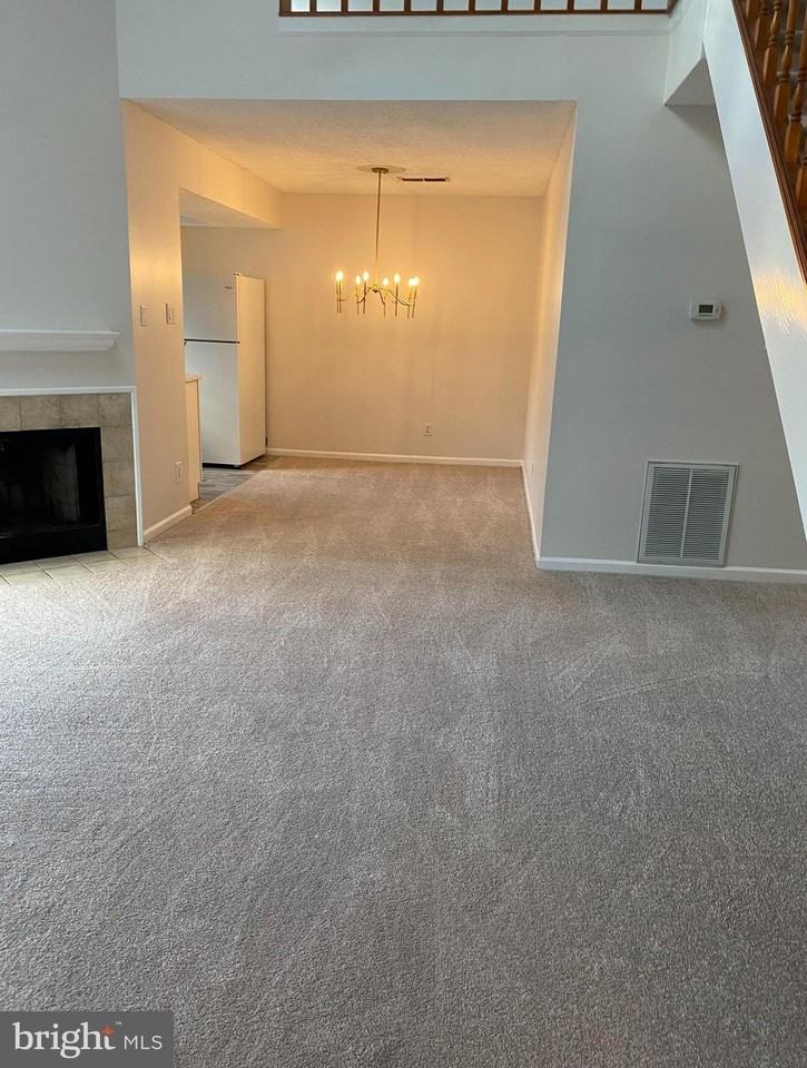 12106 Greenway Court #302 - Photo 5 of 20