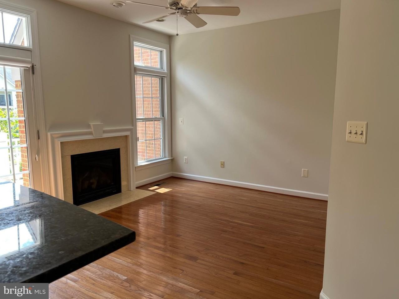 11463 Easton Lane #35 - Photo 2 of 34