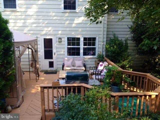 6902 Stoneybrooke Ln - Photo 6 of 11