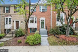 featured image of 6760 Cardinal Woods Ct