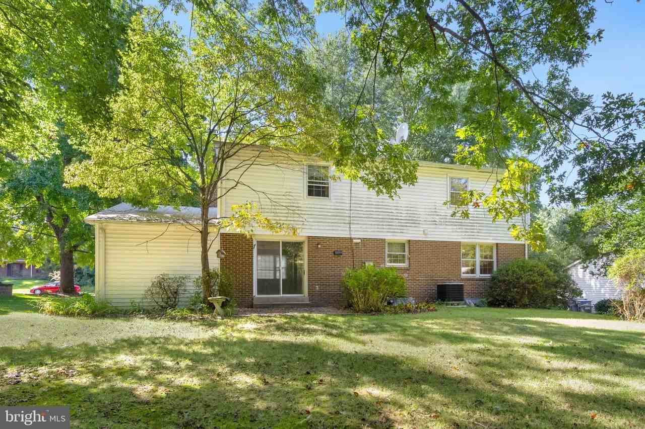 7223 Reservation Dr - Photo 5 of 40