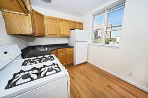 featured image of 371 Classon Ave #2A