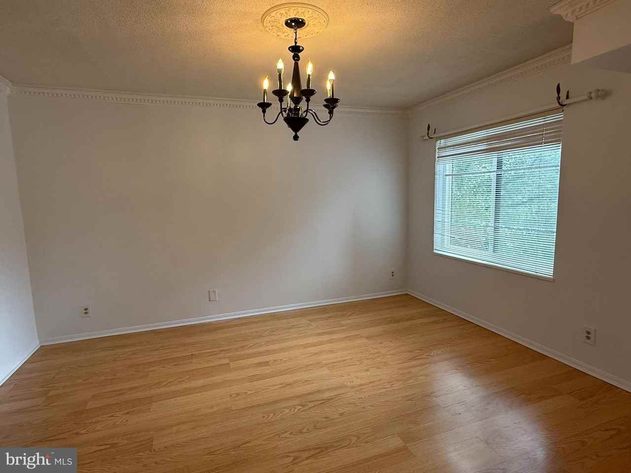 8340 Greensboro Drive #126 - Photo 4 of 11