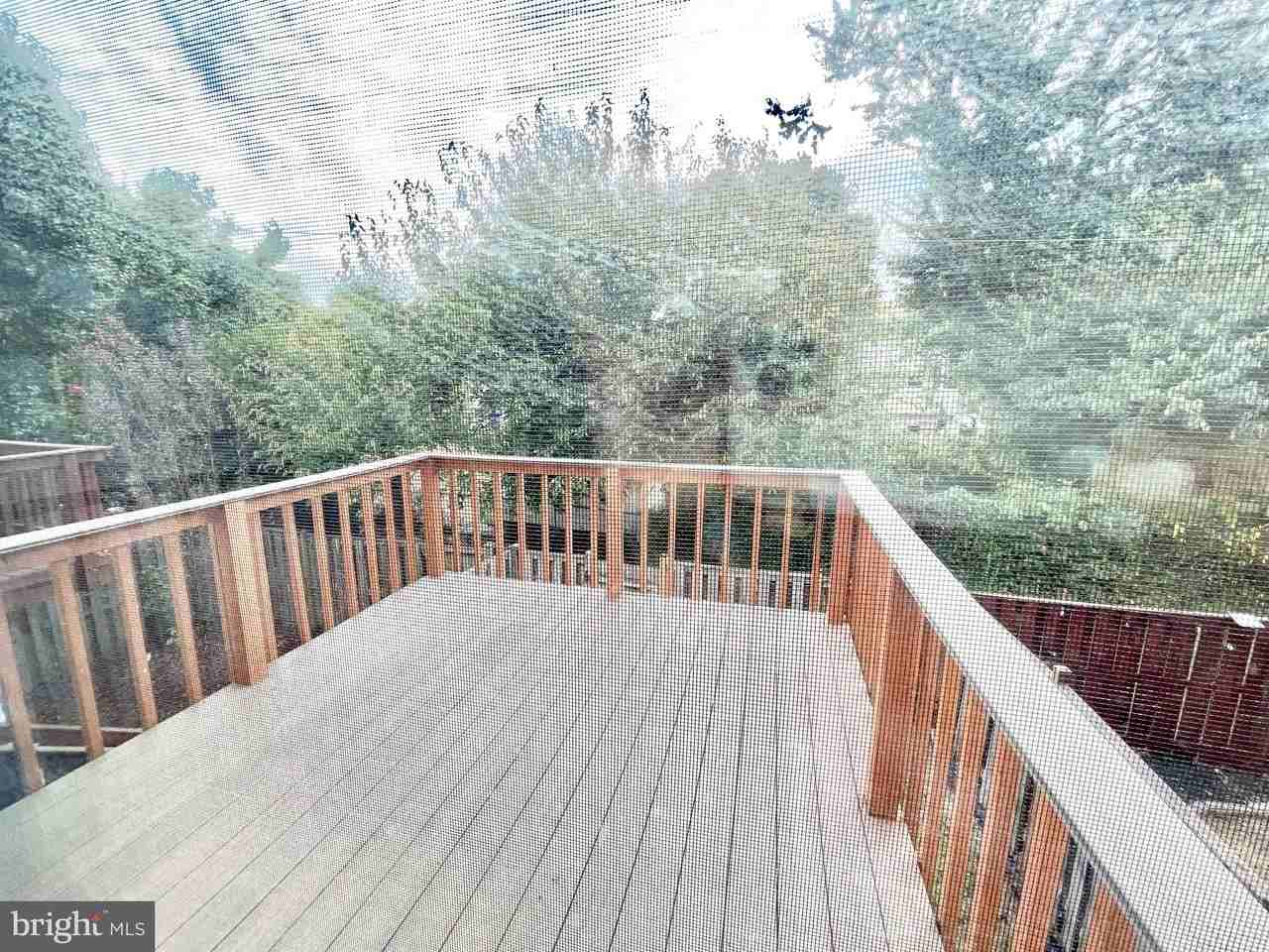 509 Dakota Dr - Photo 6 of 17