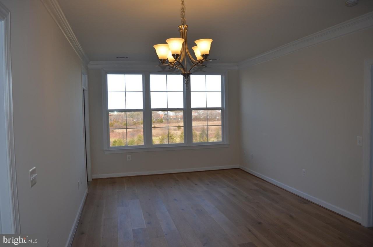 13724 Neil Armstrong Ave Unit 307 #307 - Photo 7 of 20