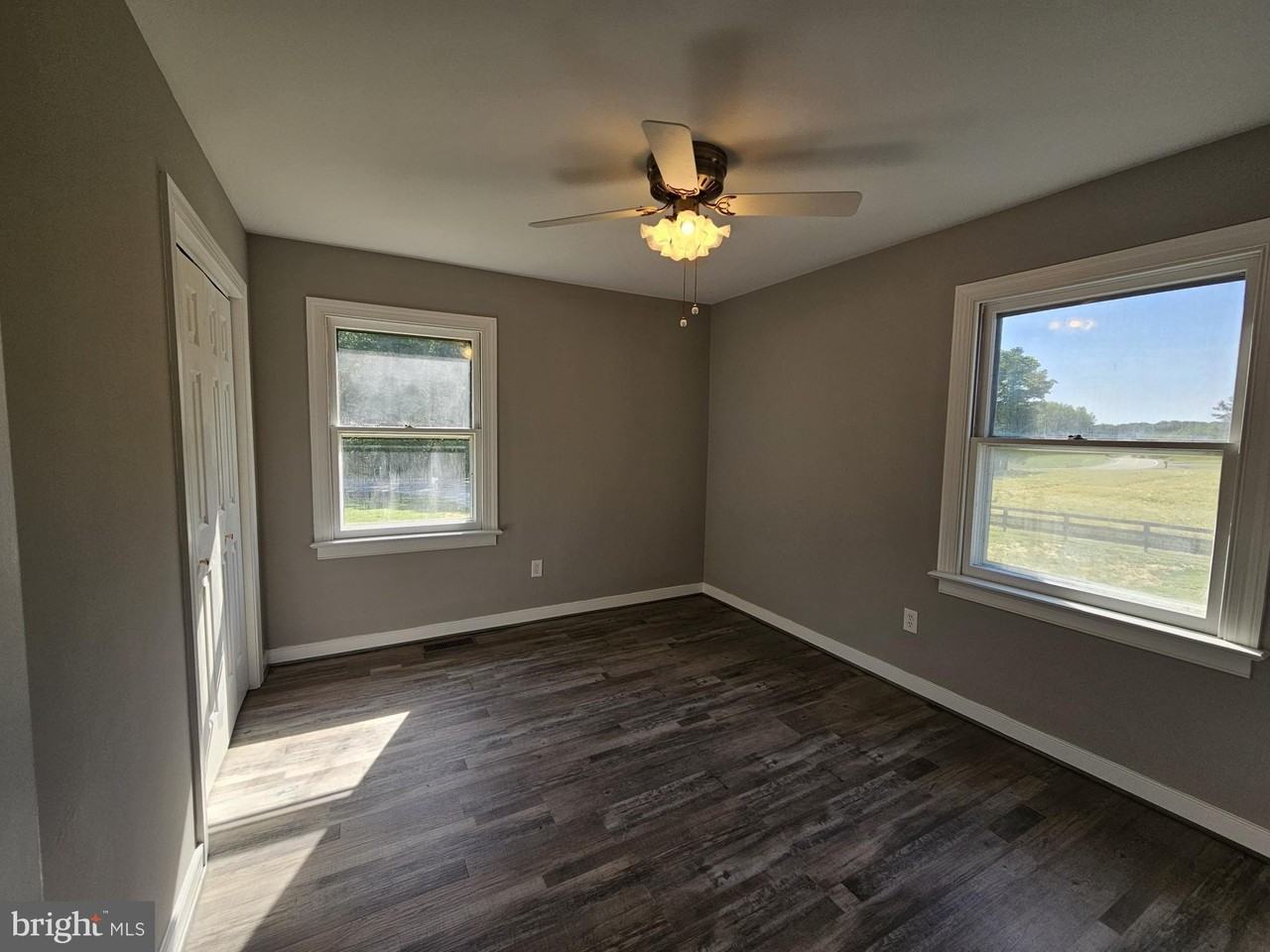 16090 Pouncey Tract Rd - Photo 5 of 17