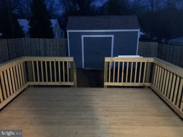 6145 5th Street - Photo 4 of 29