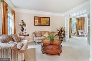 featured image of 43997 Riverpoint Dr