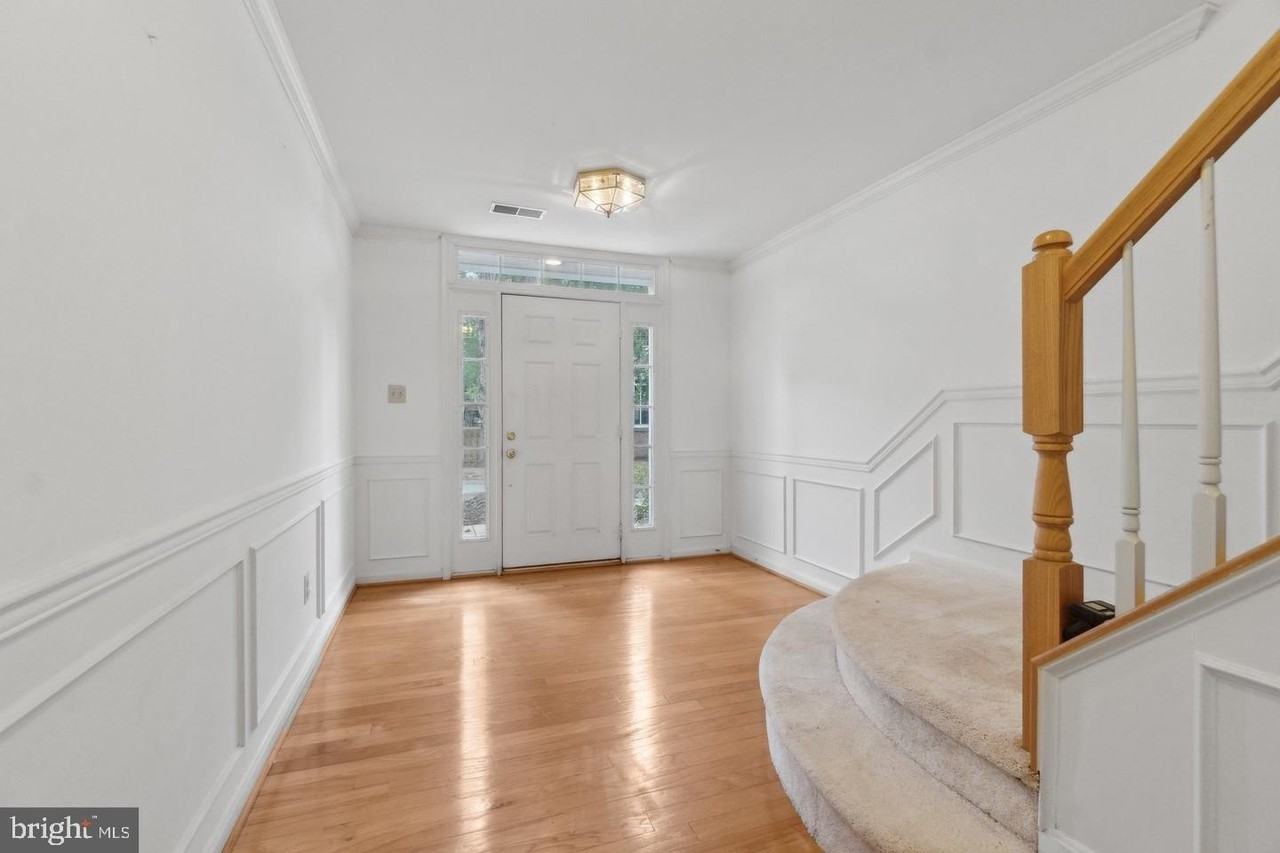 20687 Waterfall Branch Ter - Photo 5 of 44