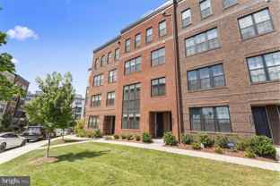 22328 Roanoke Rise Ter - Photo 1 of 1