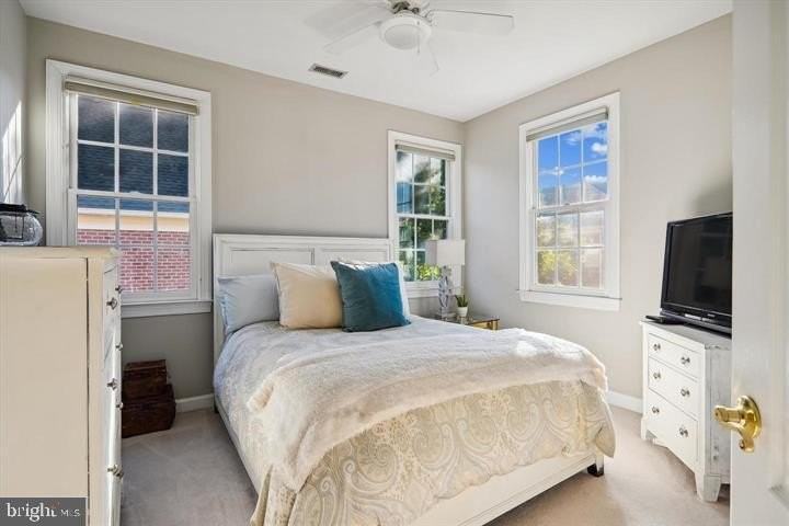 20366 Fallsway Ter - Photo 6 of 45