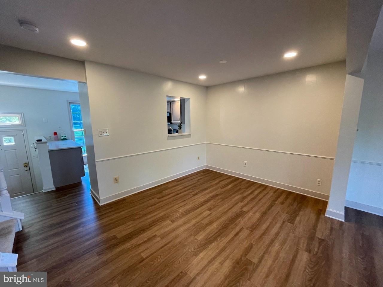 21924 Greentree Ter - Photo 5 of 29