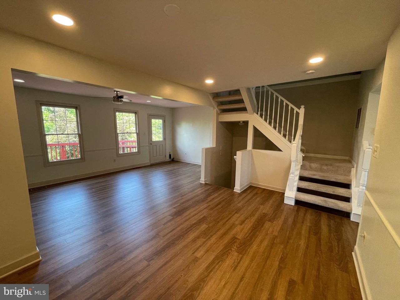 21924 Greentree Ter - Photo 6 of 29