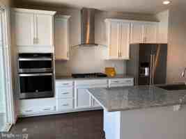 featured image of 22584 Windsor Locks Sq