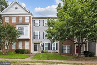 46738 Oakmere Ter - Photo 1 of 1
