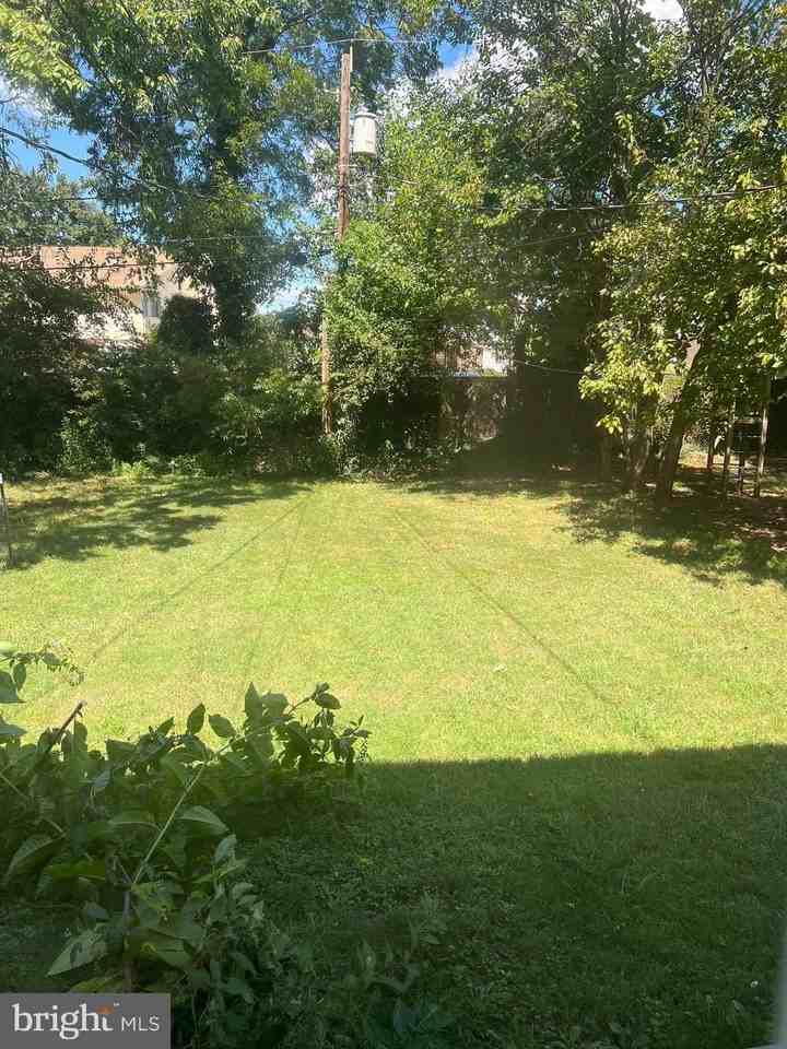 9012 Merrimack Dr - Photo 6 of 8