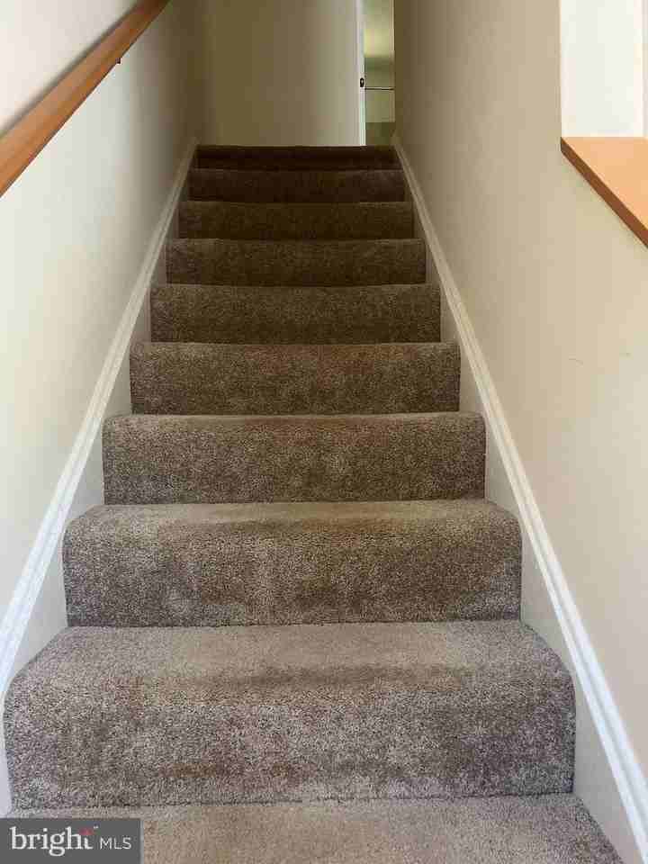 9012 Merrimack Dr - Photo 7 of 8