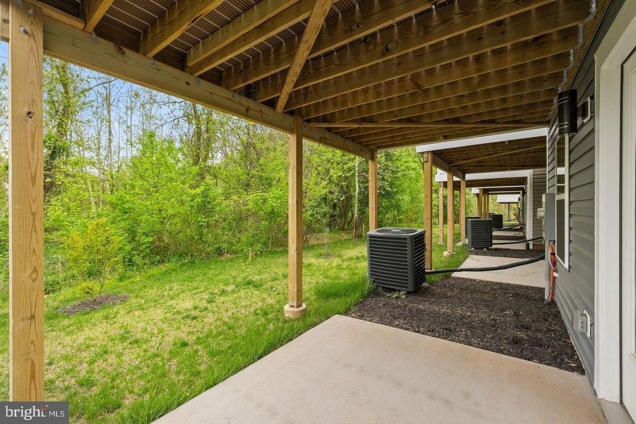 101 Sage Creek Ct - Photo 5 of 26