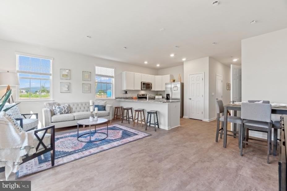 164 Race Street - Photo 3 of 33