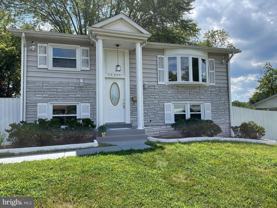 13225 Hawthorn Ln - Photo 1 of 1