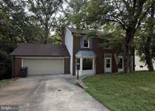 15723 Edgewood Dr - Photo 1 of 1