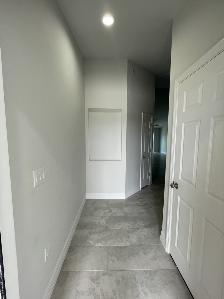 1423 Gleason Pkwy - Photo 2 of 25