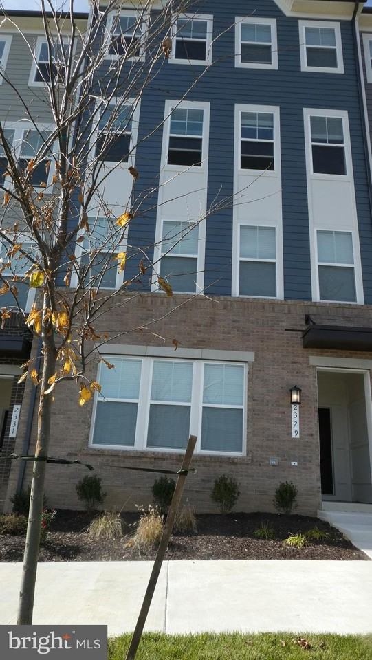 2329 Stephanie Tessa Ln - Photo 3 of 50