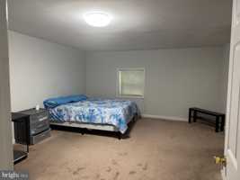 featured image of 19004 Queen Dr