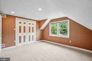 featured image of 4006 Dubois Ct