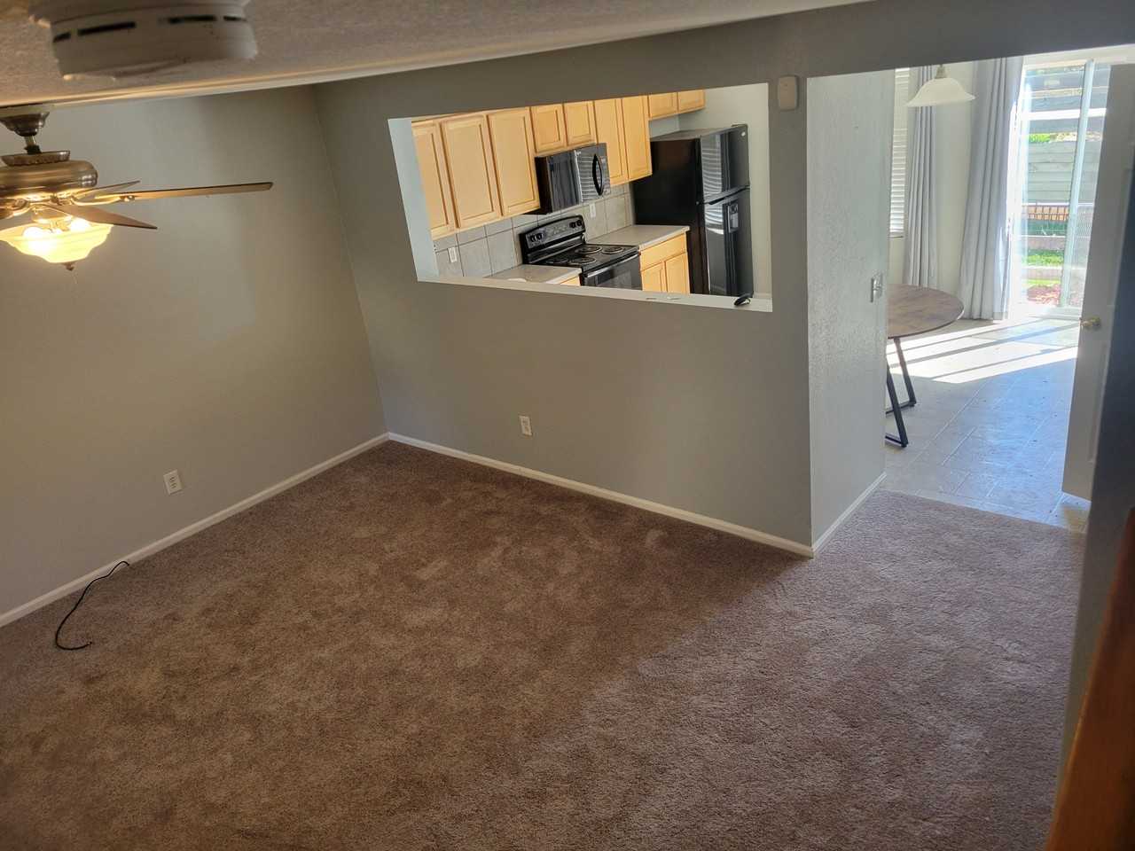 397 Smith Cir - Photo 3 of 18