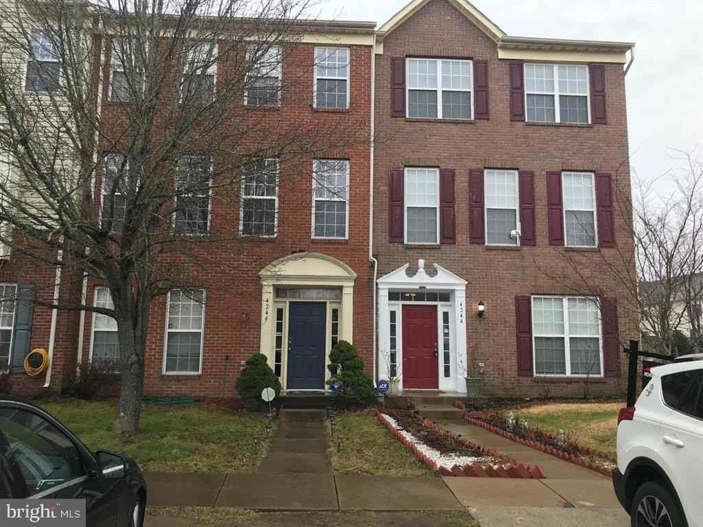 4244 La Mauricie Loop - Photo 2 of 16