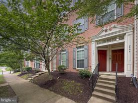 2593 Eastbourne Dr - Photo 1 of 1