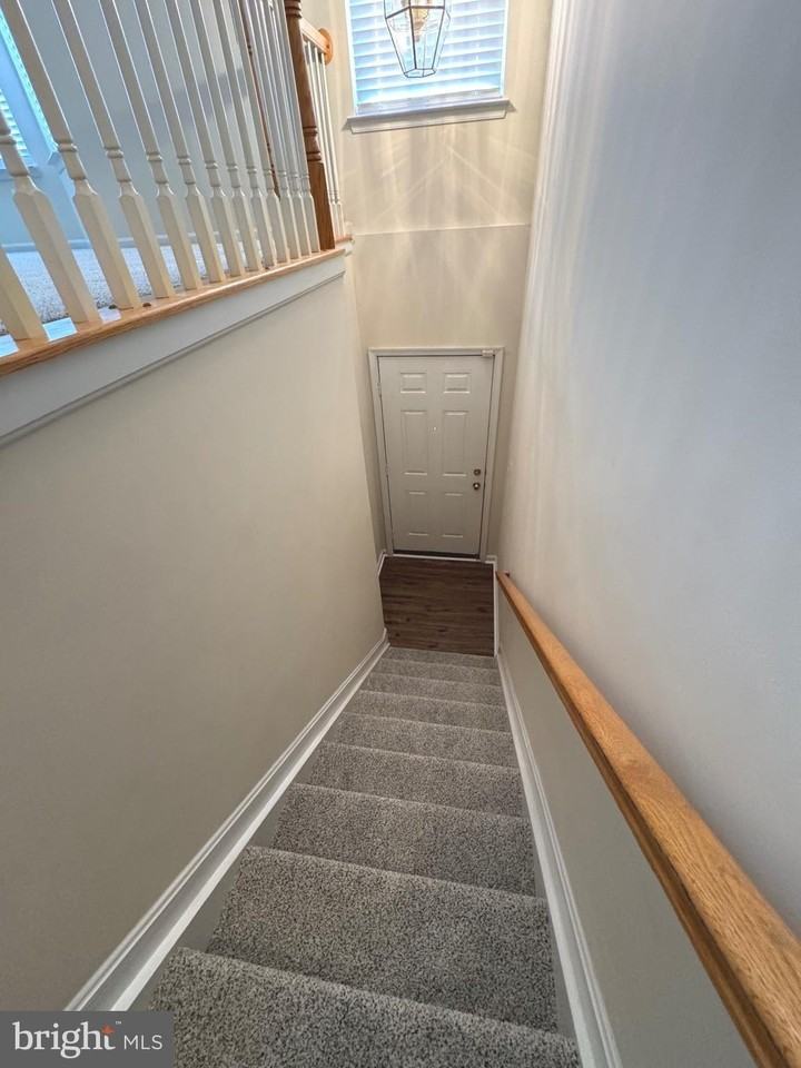 8730 Phipps Farm Way - Photo 3 of 50