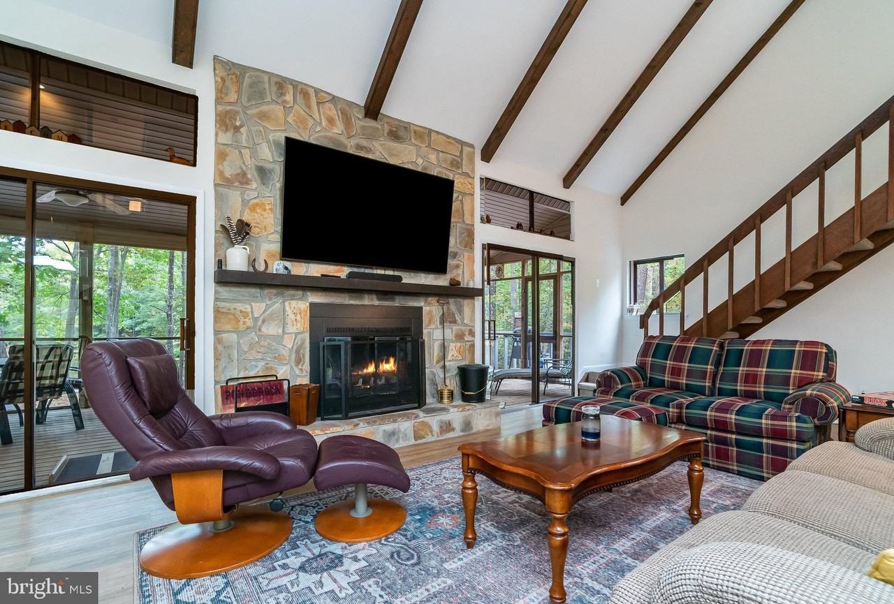 7411 Marye Road - Photo 7 of 37