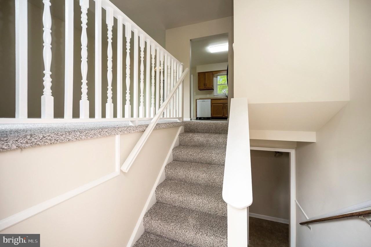 2111 Millgarden Dr - Photo 2 of 36