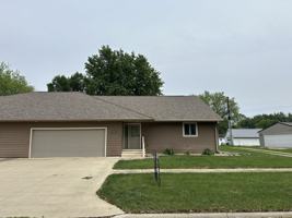 featured image of 208 Franklin Street