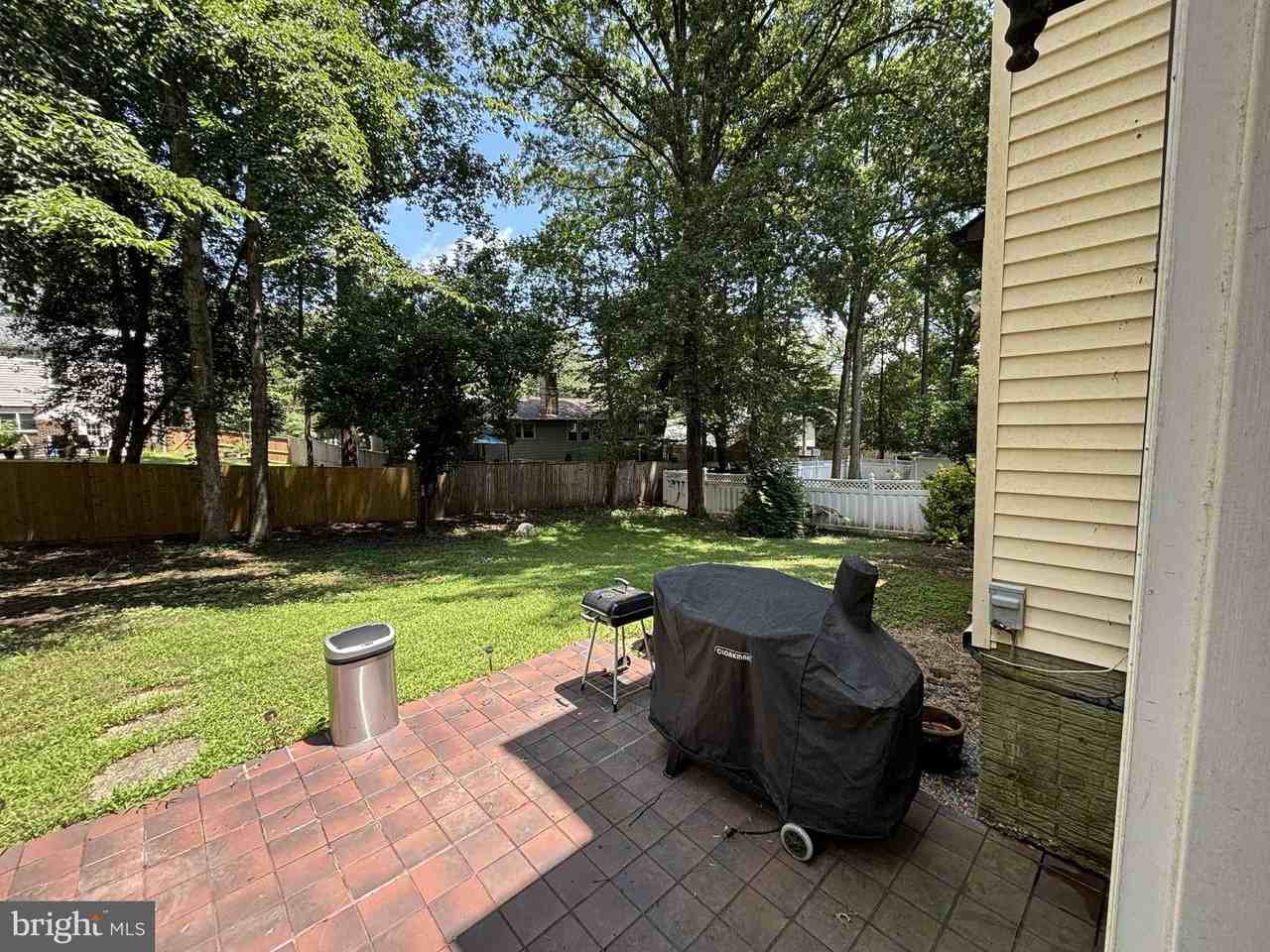 1007 Blackbeard Dr - Photo 7 of 15