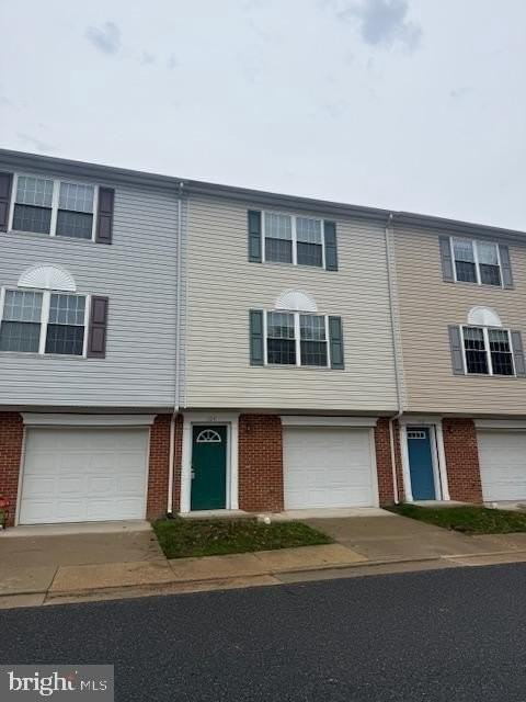 104 Belladonna Ln - Photo 6 of 17