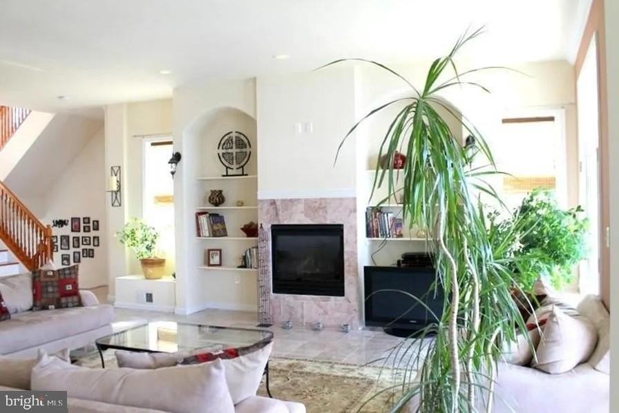 1355 N Independence Dr - Photo 7 of 21