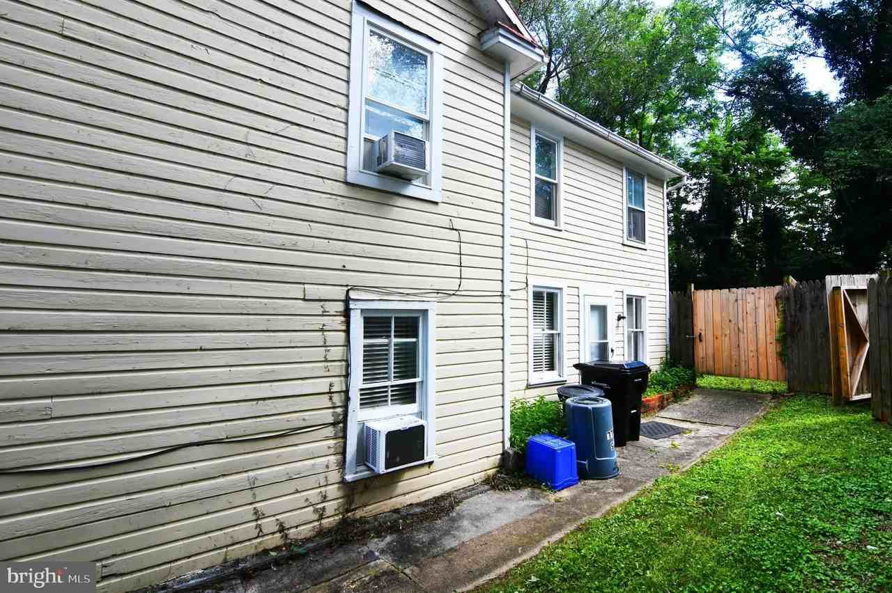 105 East Pall Mall Street - Photo 3 of 26