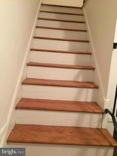 1111 Allen Dr #B - Photo 4 of 22