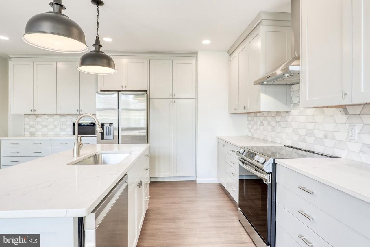 210 E Boscawen St Apt 202 #202 - Photo 6 of 32