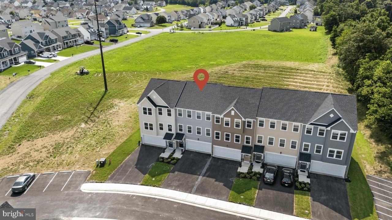 21 Lyriq Ct - Photo 5 of 40