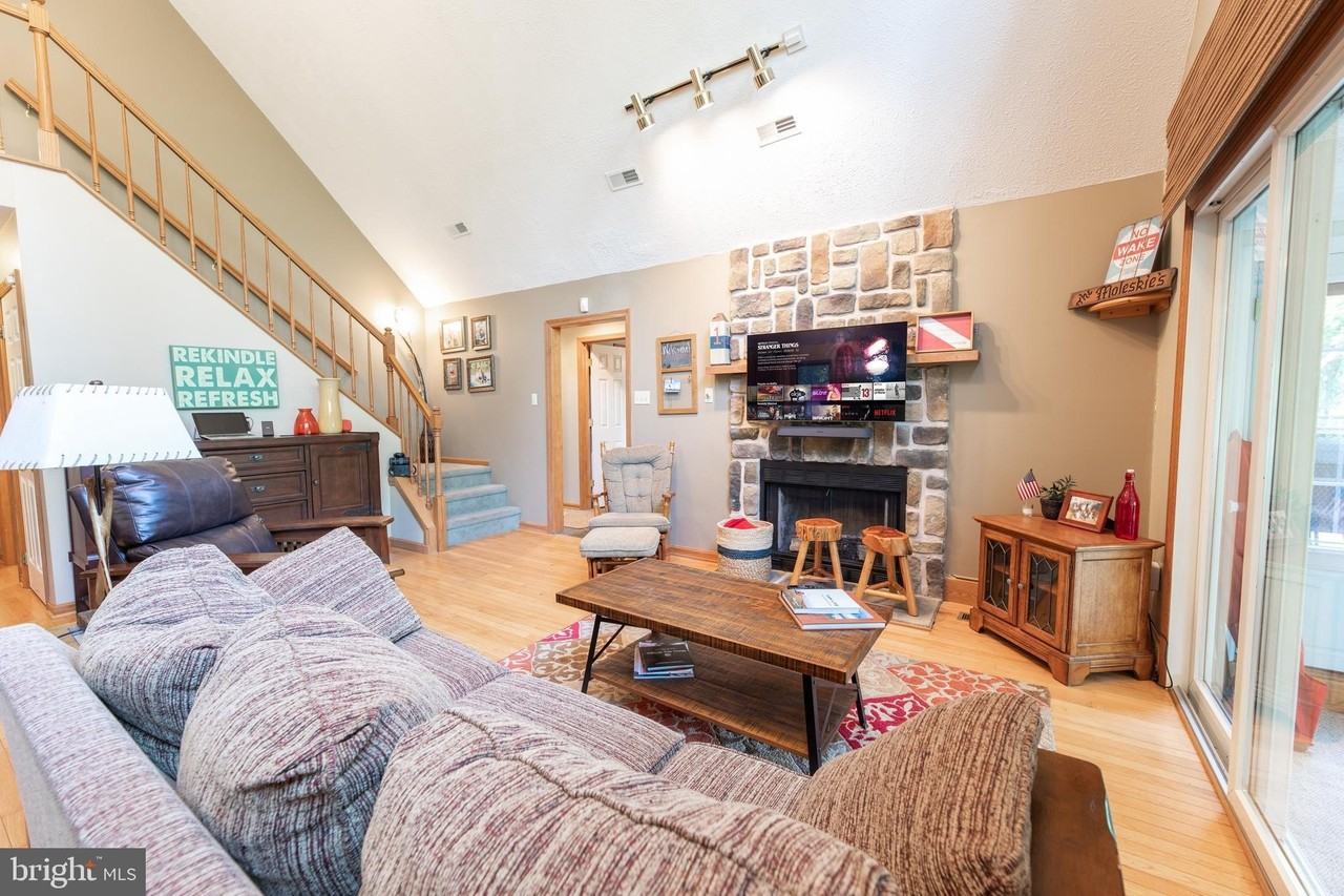 Misty Dr - Photo 5 of 34