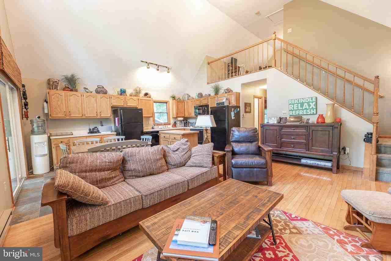 Misty Dr - Photo 6 of 34