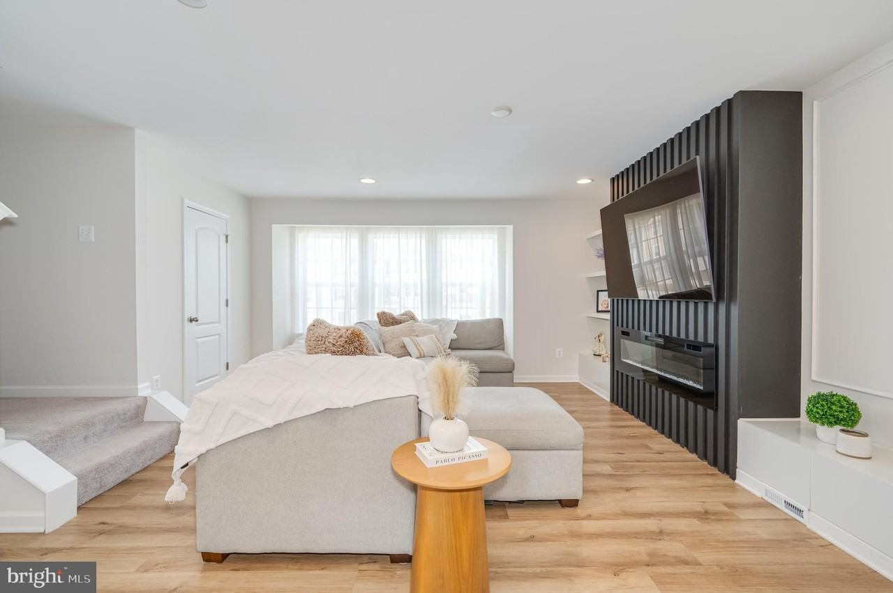 64 Tate Manor Dr - Photo 2 of 50