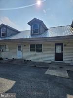 featured image of 107 4th St Apt 2 #2