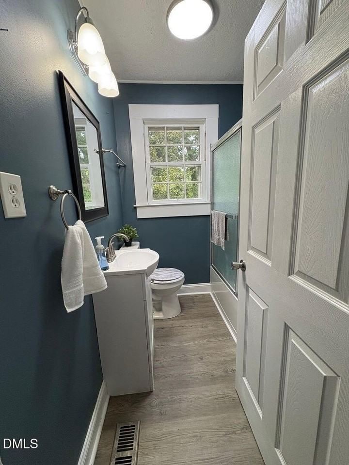 1932 Dogwood St - Photo 3 of 15