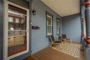 featured image of 1207 Linden Pl